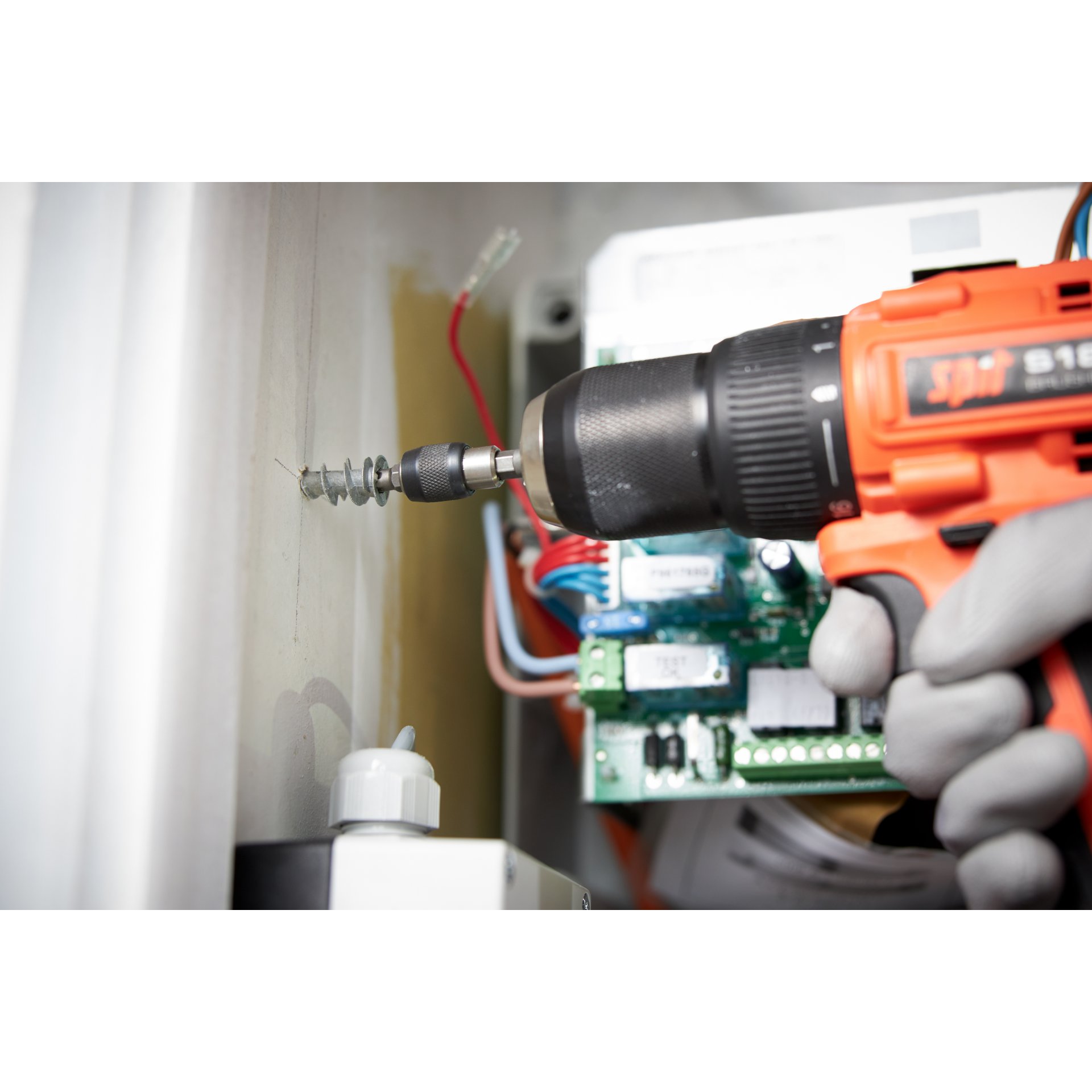 Gerät, Elektrische Bohrmaschine, Werkzeug