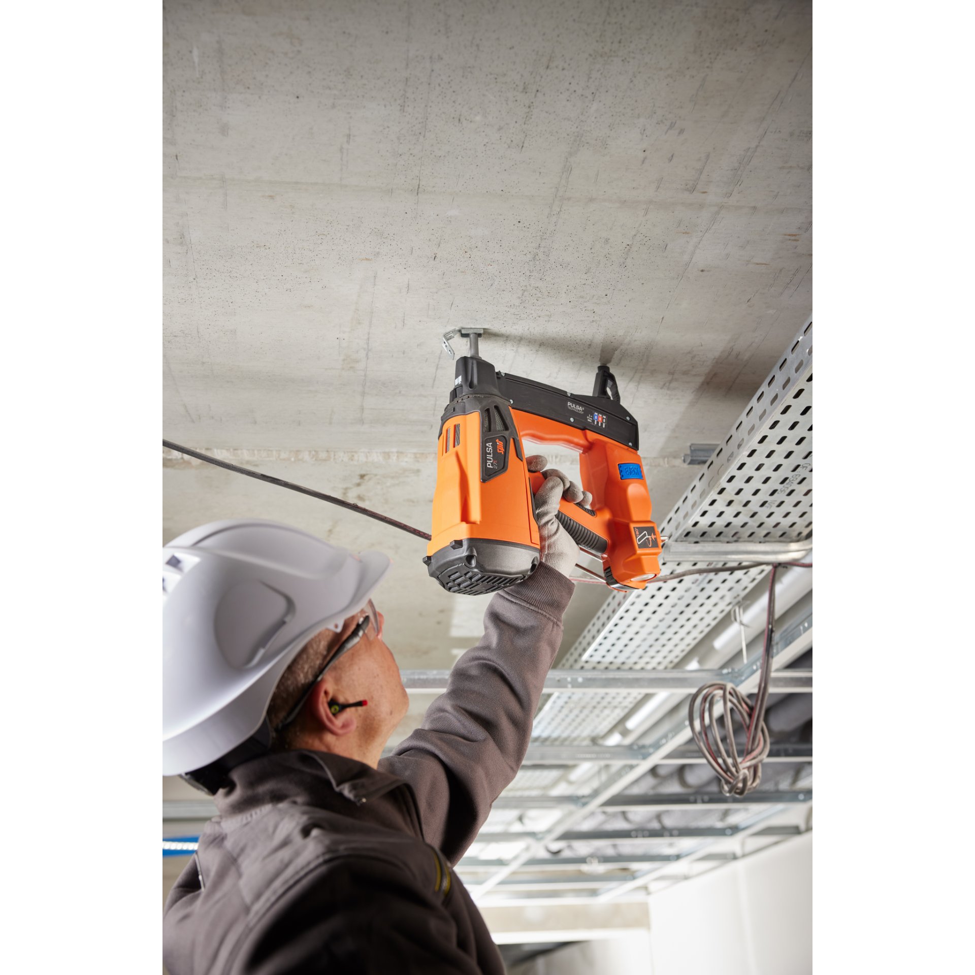 Person, Arbeiter, Gerät, Elektrische Bohrmaschine, Werkzeug