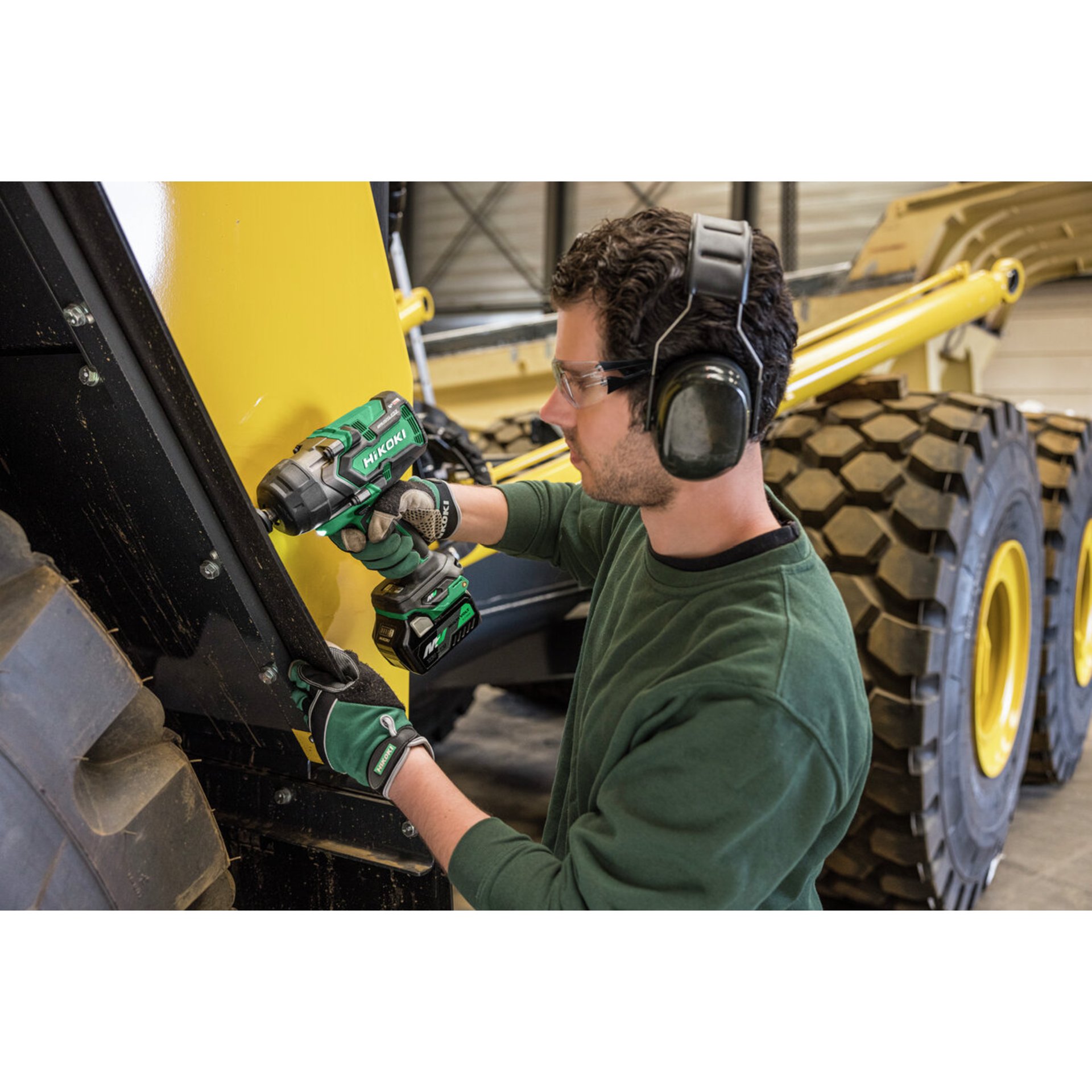 Elektrische Bohrmaschine, Werkzeug, Person, Arbeiter, Rad