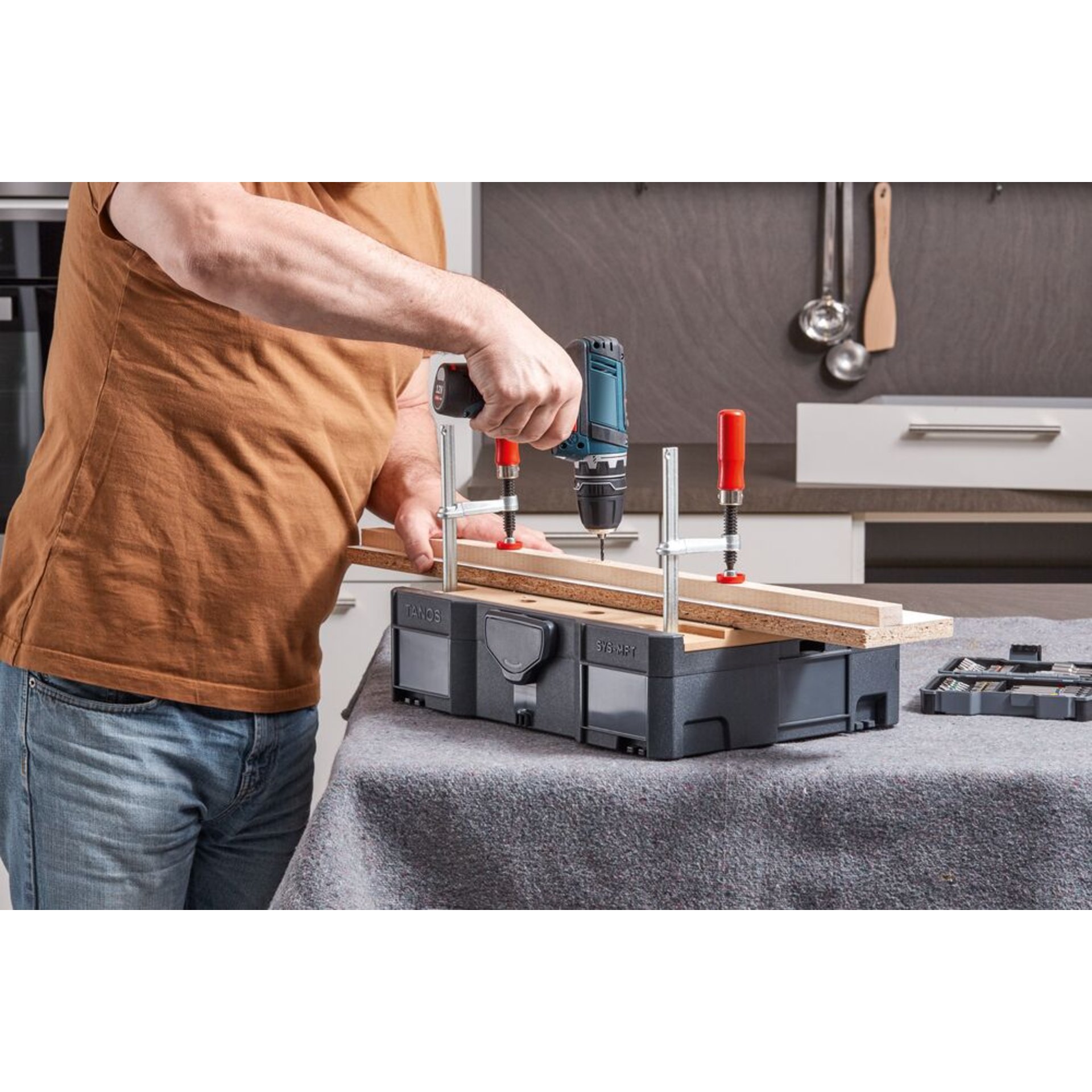 Gerät, Elektrische Bohrmaschine, Werkzeug