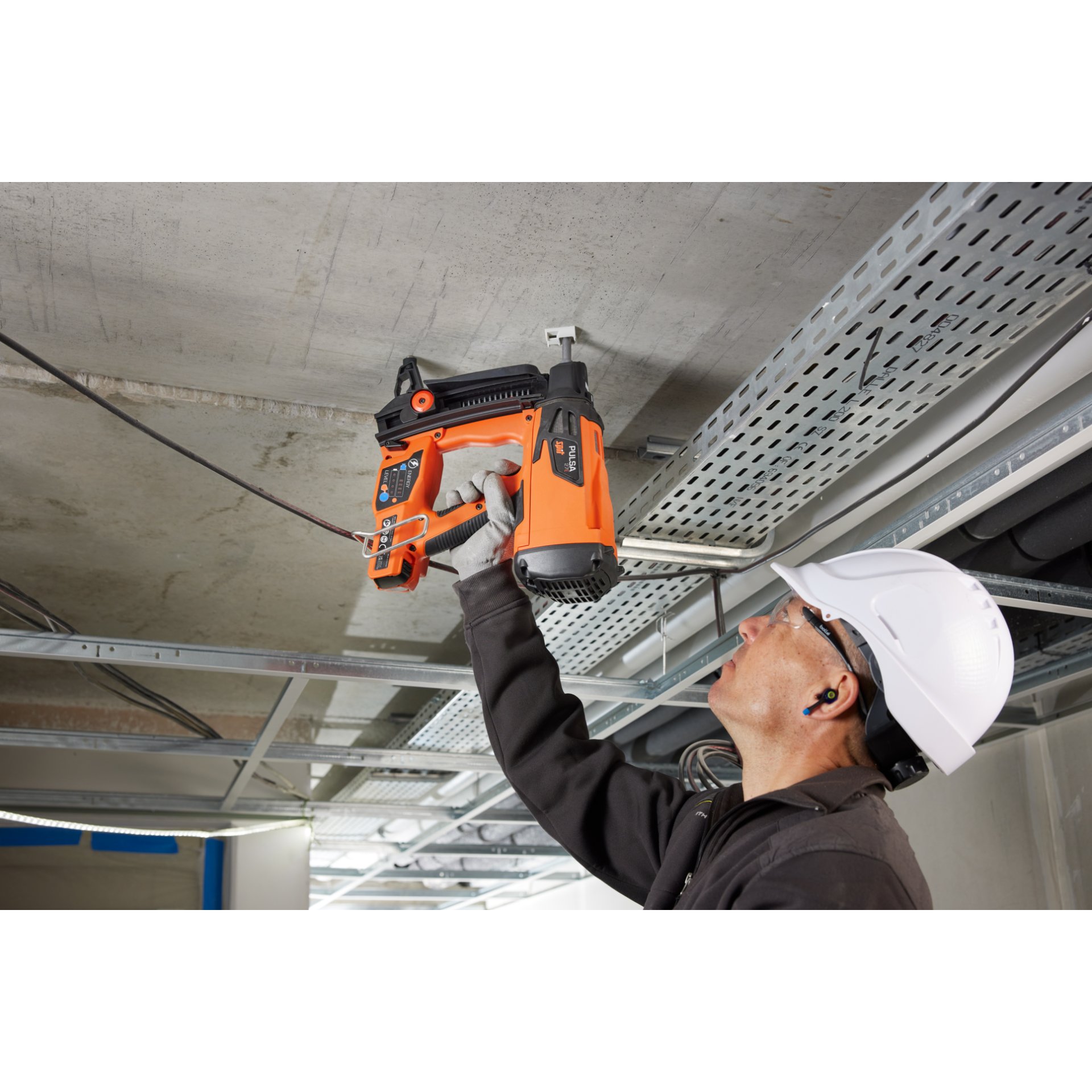 Person, Arbeiter, Gerät, Elektrische Bohrmaschine, Werkzeug