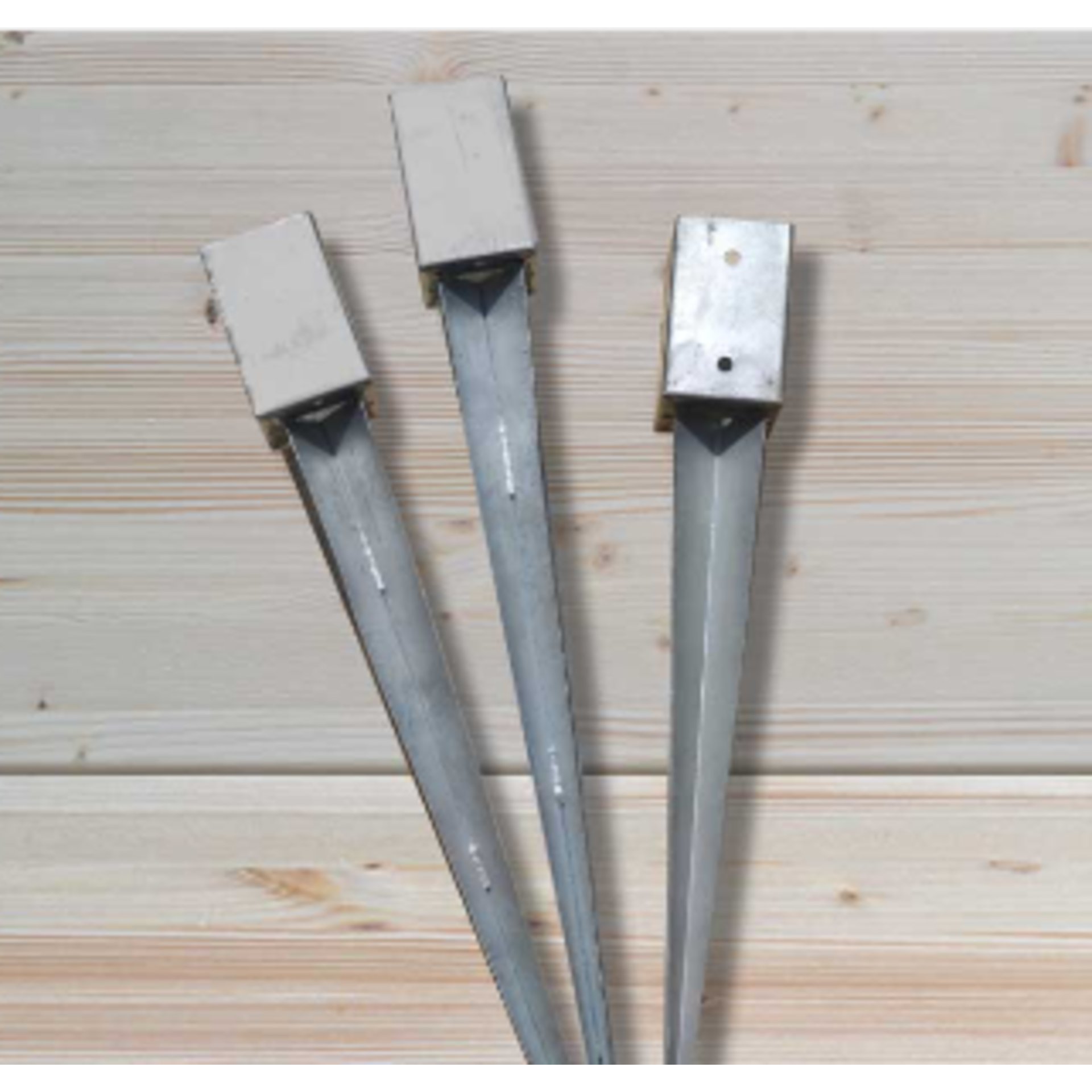 Einschlagbodenhülse