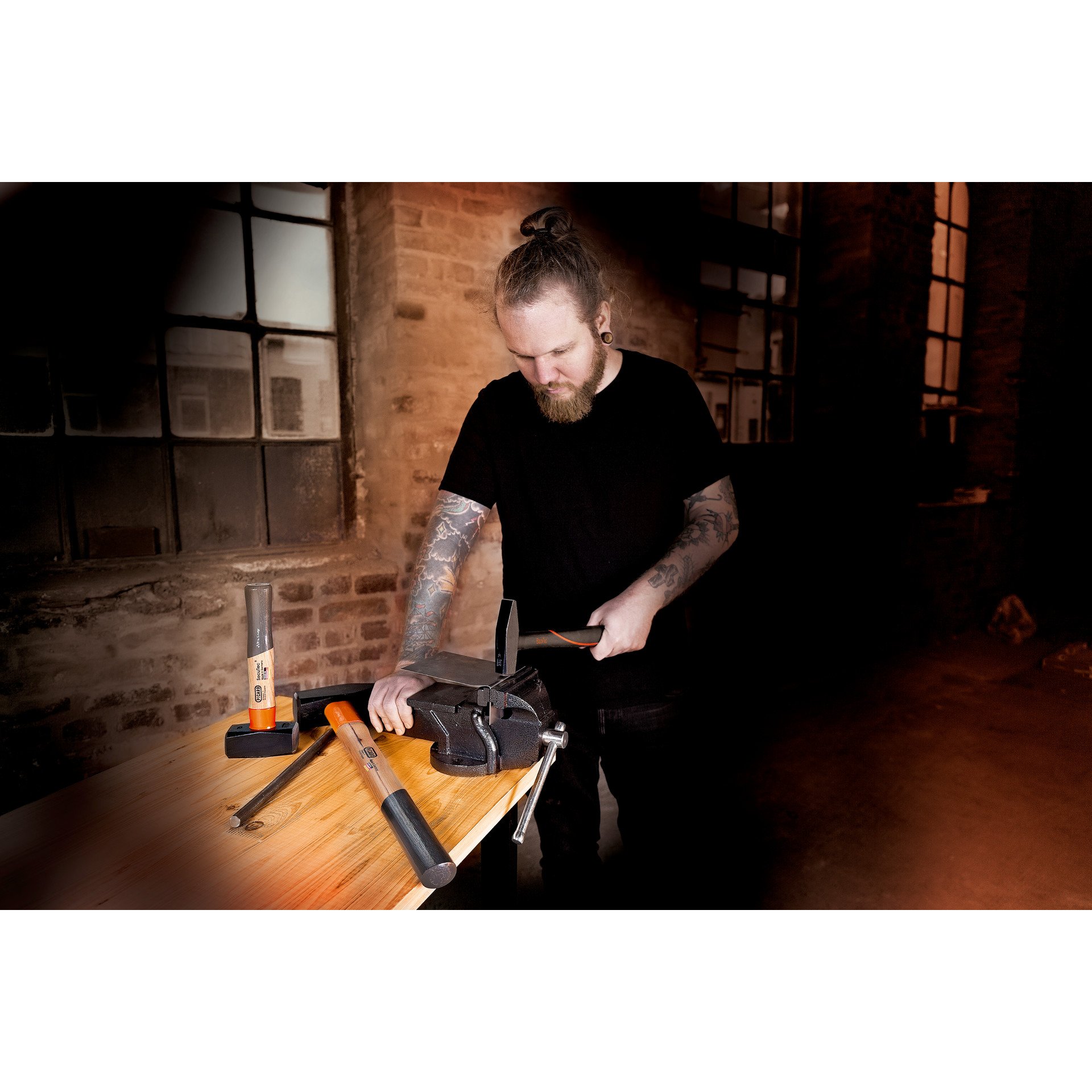 Holz, Sperrholz, Hartholz, Person, Tätowierung