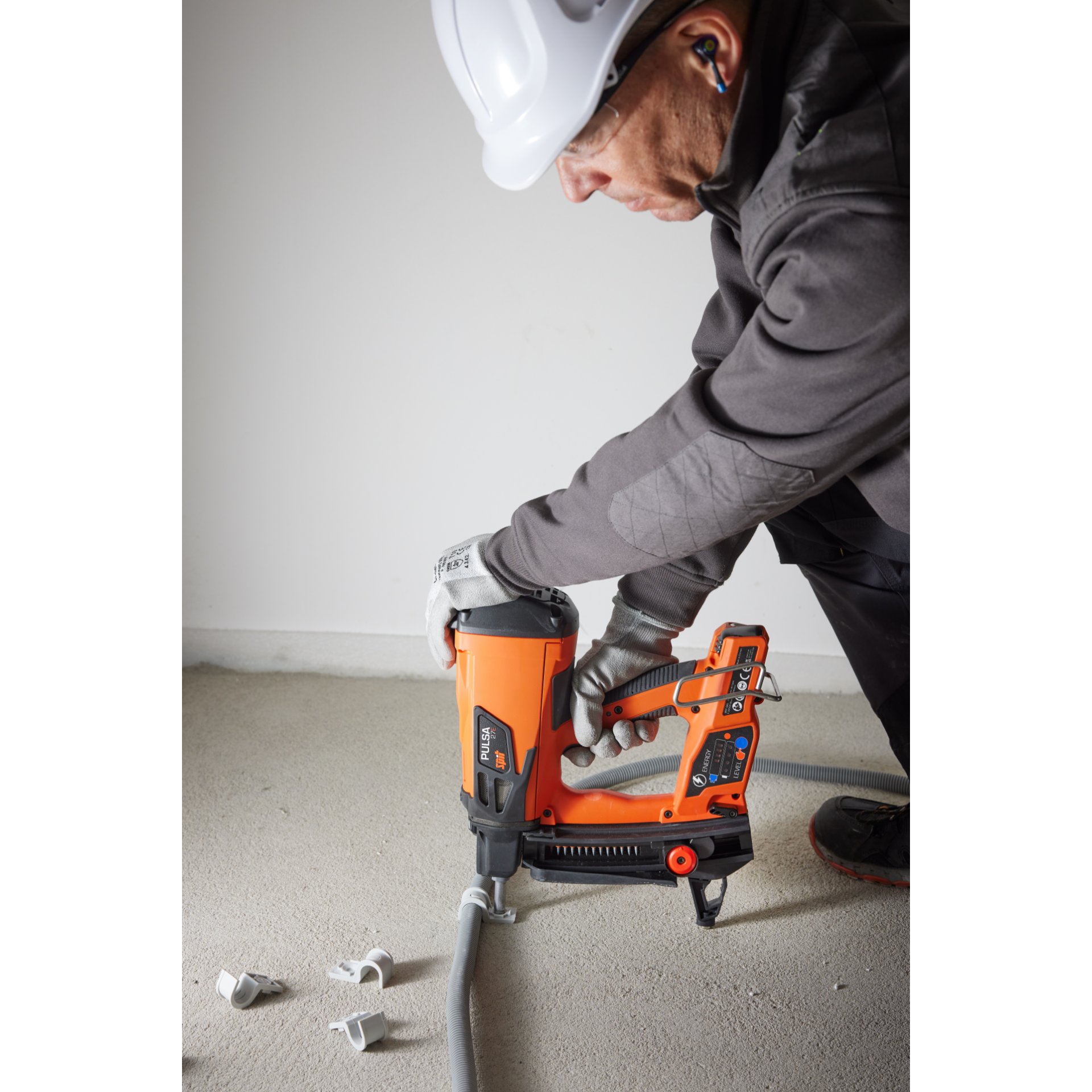 Gerät, Elektrische Bohrmaschine, Werkzeug, Person, Arbeiter