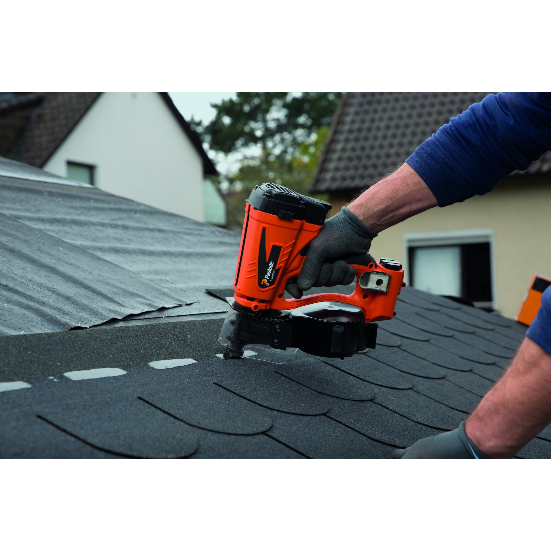 Wohnen, Dach, Handschuh, Elektrische Bohrmaschine, Arbeiter