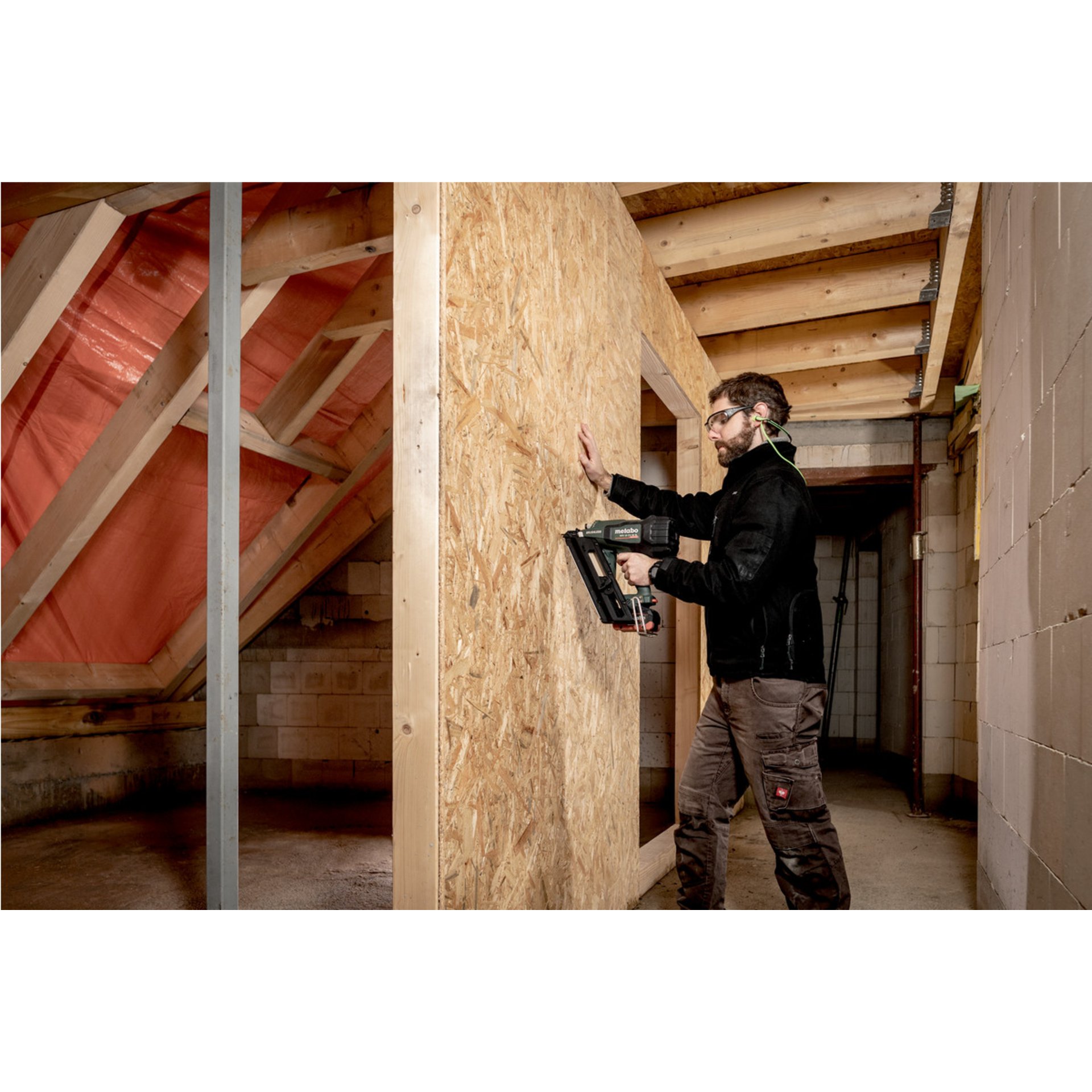 Drinnen, Innenarchitektur, Holz, Elektrische Bohrmaschine, Sperrholz