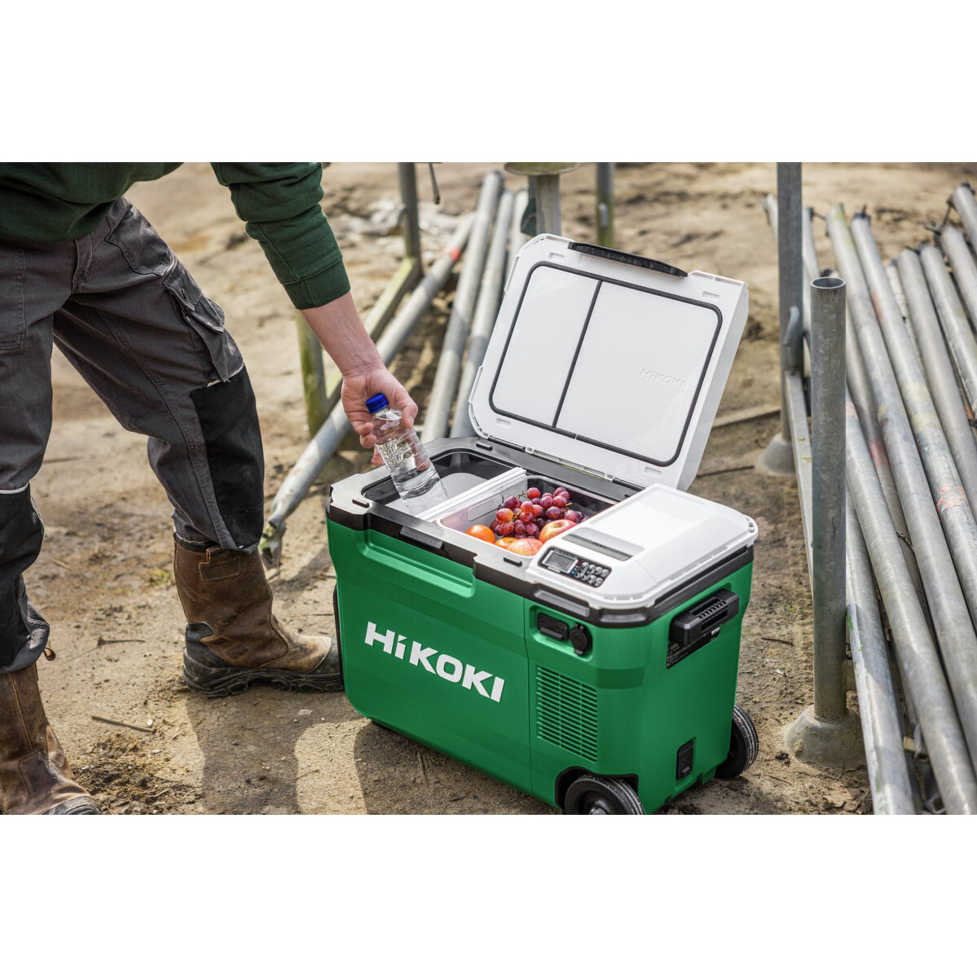 Kühler, Gerät, Elektrisches Gerät, Person, Rad