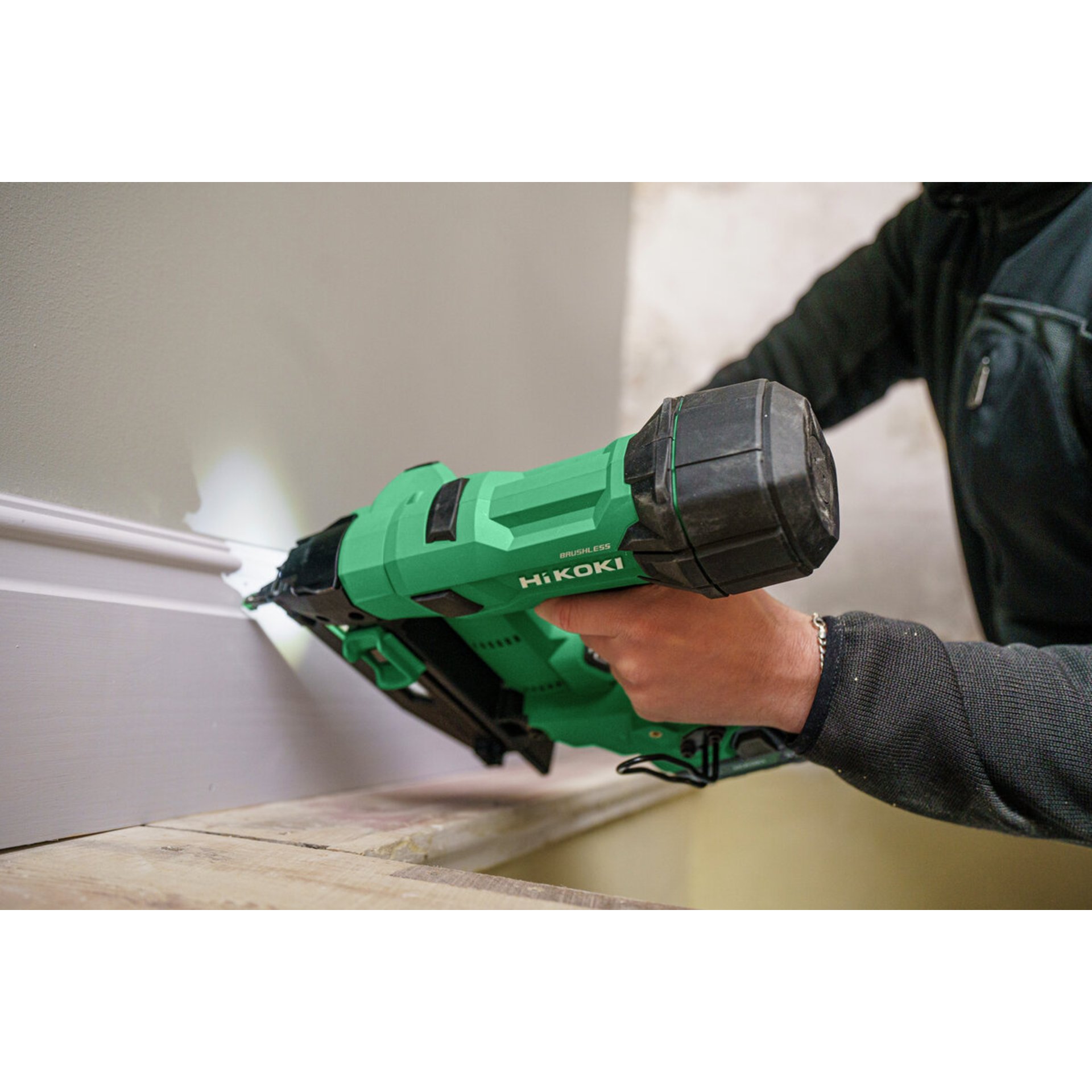 Gerät, Elektrische Bohrmaschine, Werkzeug, Drinnen, Innenarchitektur